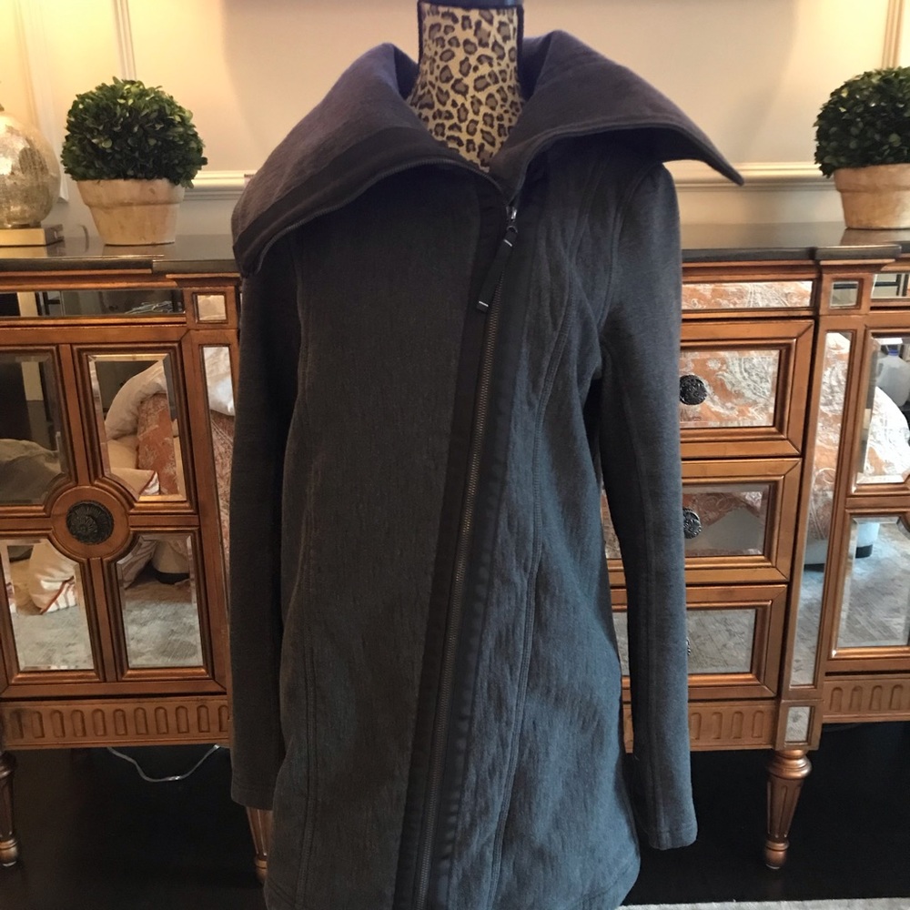 Lululemon jacket